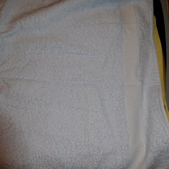 NOS LIGHT BLUE HAND TOWEL CANNON USA MADE MCM - Picture 2 of 3